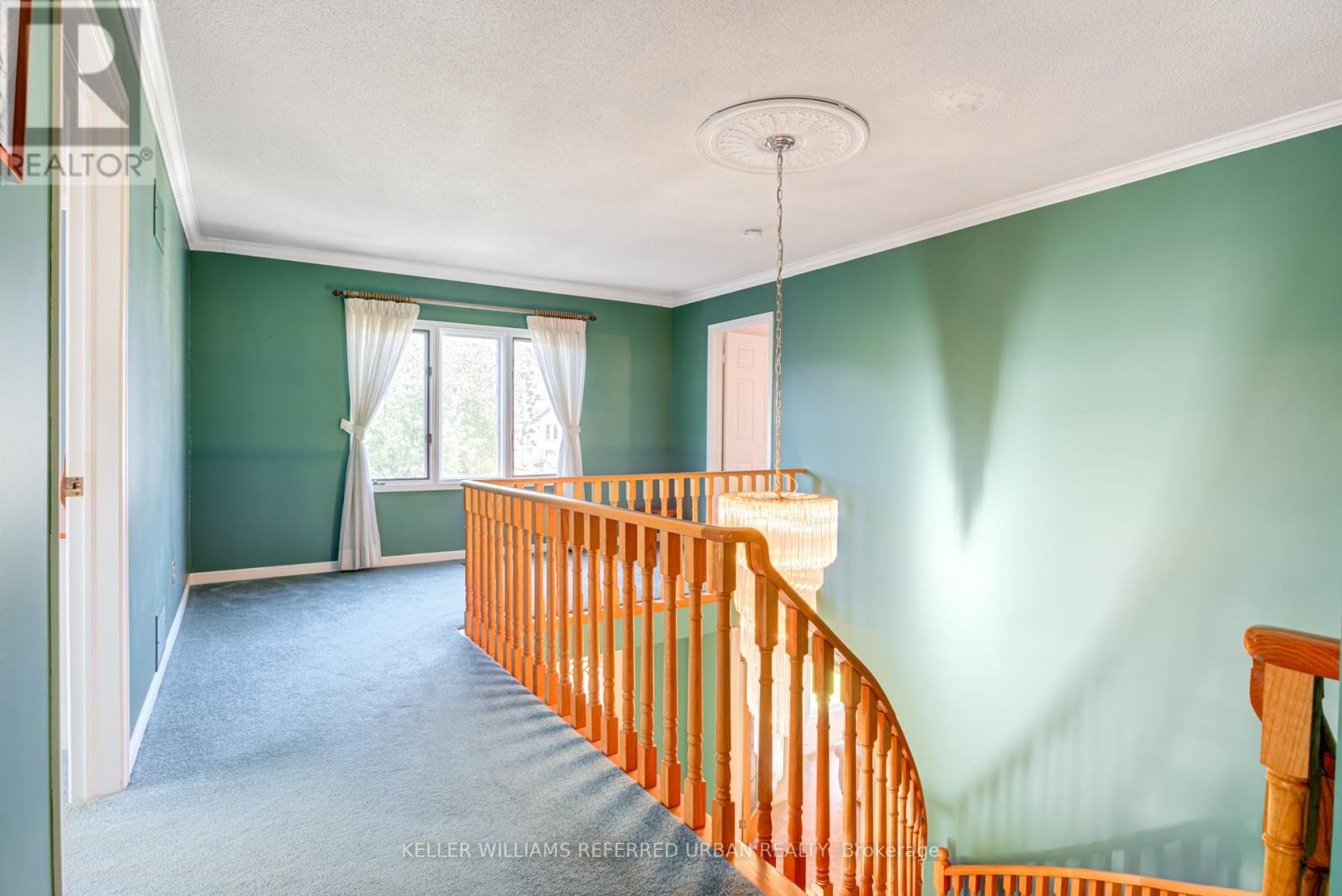 4175 Tall Pine Court, Mississauga, Ontario  L5C 3S7 - Photo 20 - W12163090