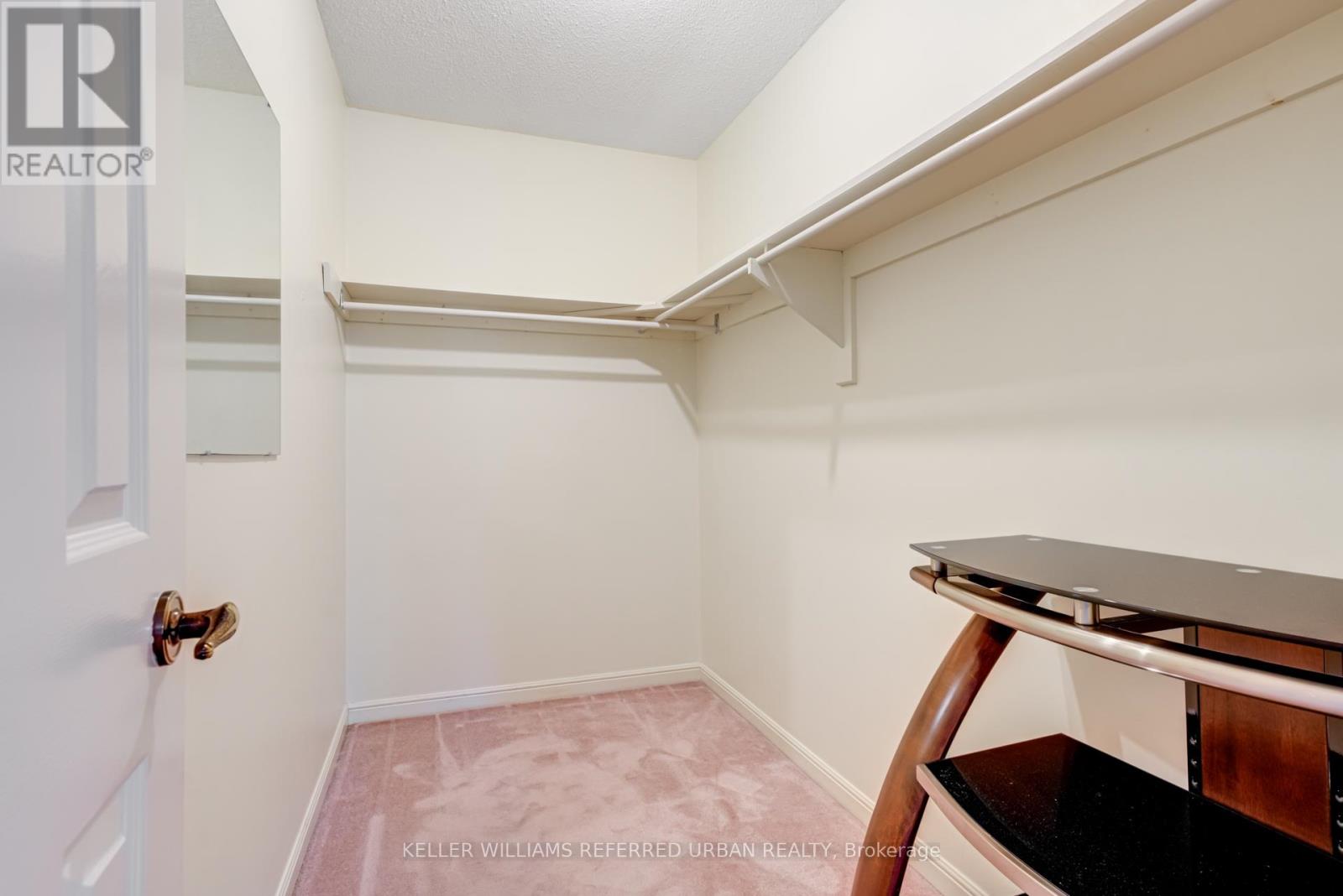 4175 Tall Pine Court, Mississauga, Ontario  L5C 3S7 - Photo 25 - W12163090