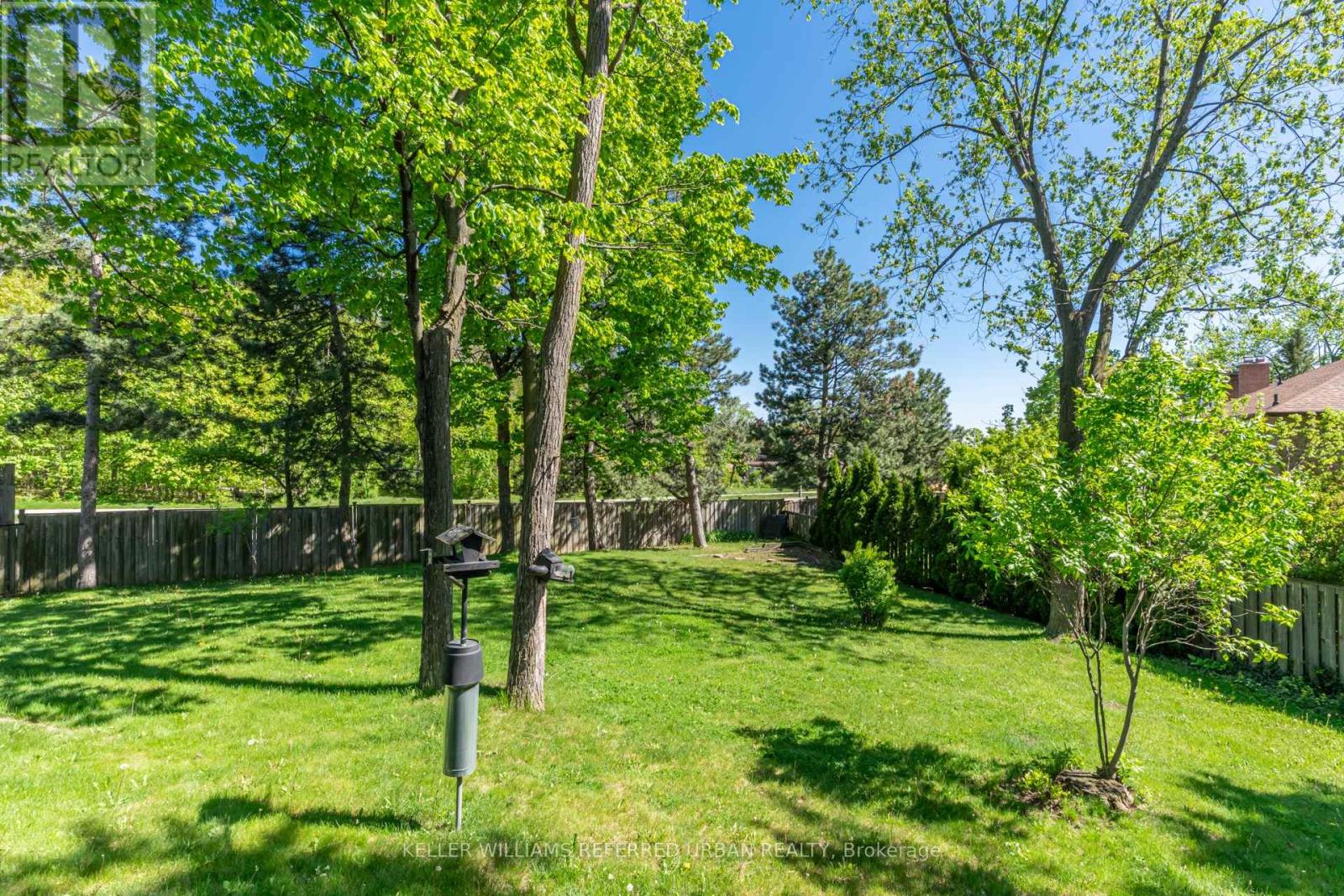 4175 Tall Pine Court, Mississauga, Ontario  L5C 3S7 - Photo 44 - W12163090