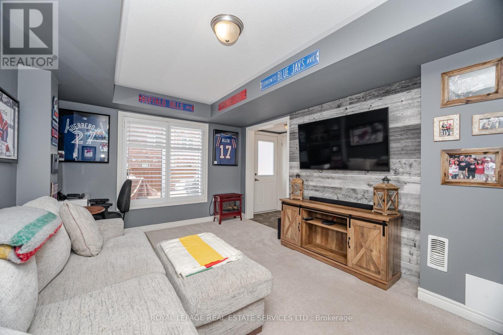 38 Meadowcreek Road, Caledon, Ontario  L7C 4A1 - Photo 32 - W12163105