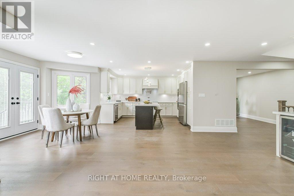 1308 Fieldcrest Lane S, Oakville, Ontario  L6M 2N6 - Photo 15 - W12163140