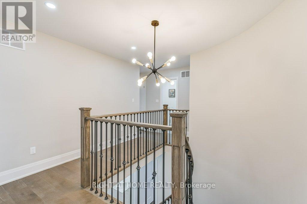 1308 Fieldcrest Lane S, Oakville, Ontario  L6M 2N6 - Photo 26 - W12163140