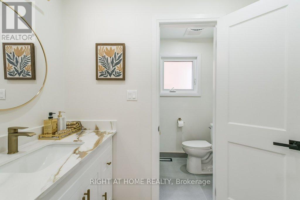 1308 Fieldcrest Lane S, Oakville, Ontario  L6M 2N6 - Photo 38 - W12163140
