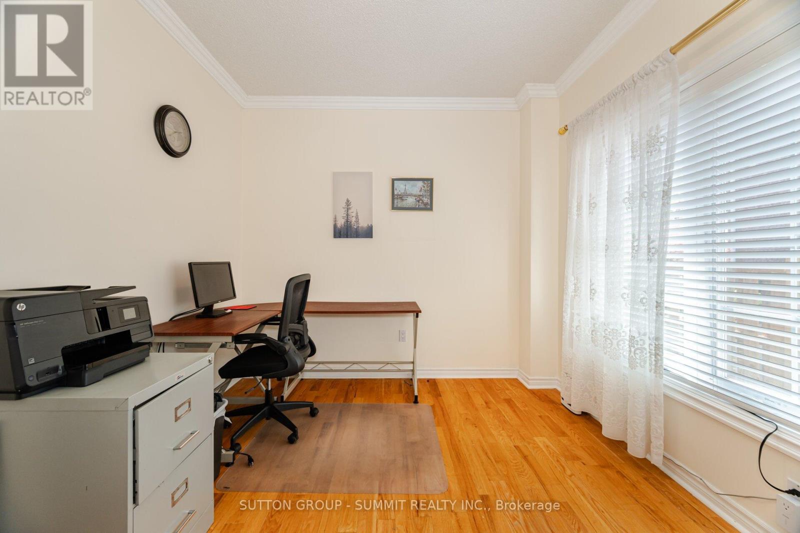 2360 Silverwood Drive, Mississauga, Ontario  L5M 5B3 - Photo 17 - W12163142