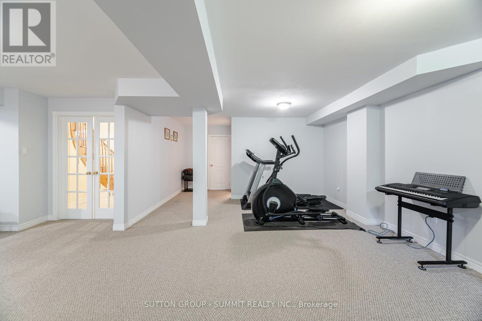 2360 Silverwood Drive, Mississauga, Ontario  L5M 5B3 - Photo 42 - W12163142