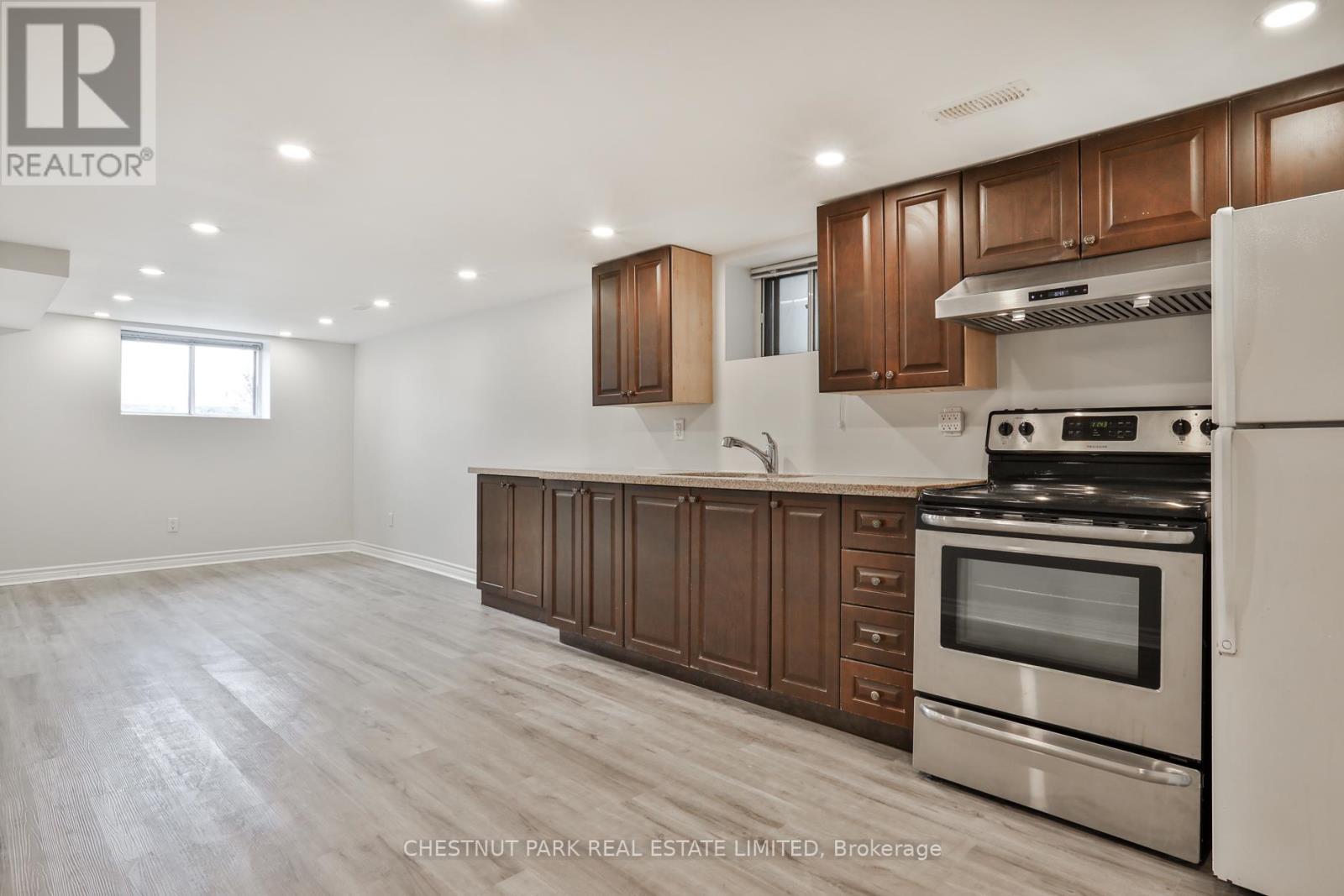 65 Kane Avenue, Toronto, Ontario  M6M 3M8 - Photo 29 - W12163144