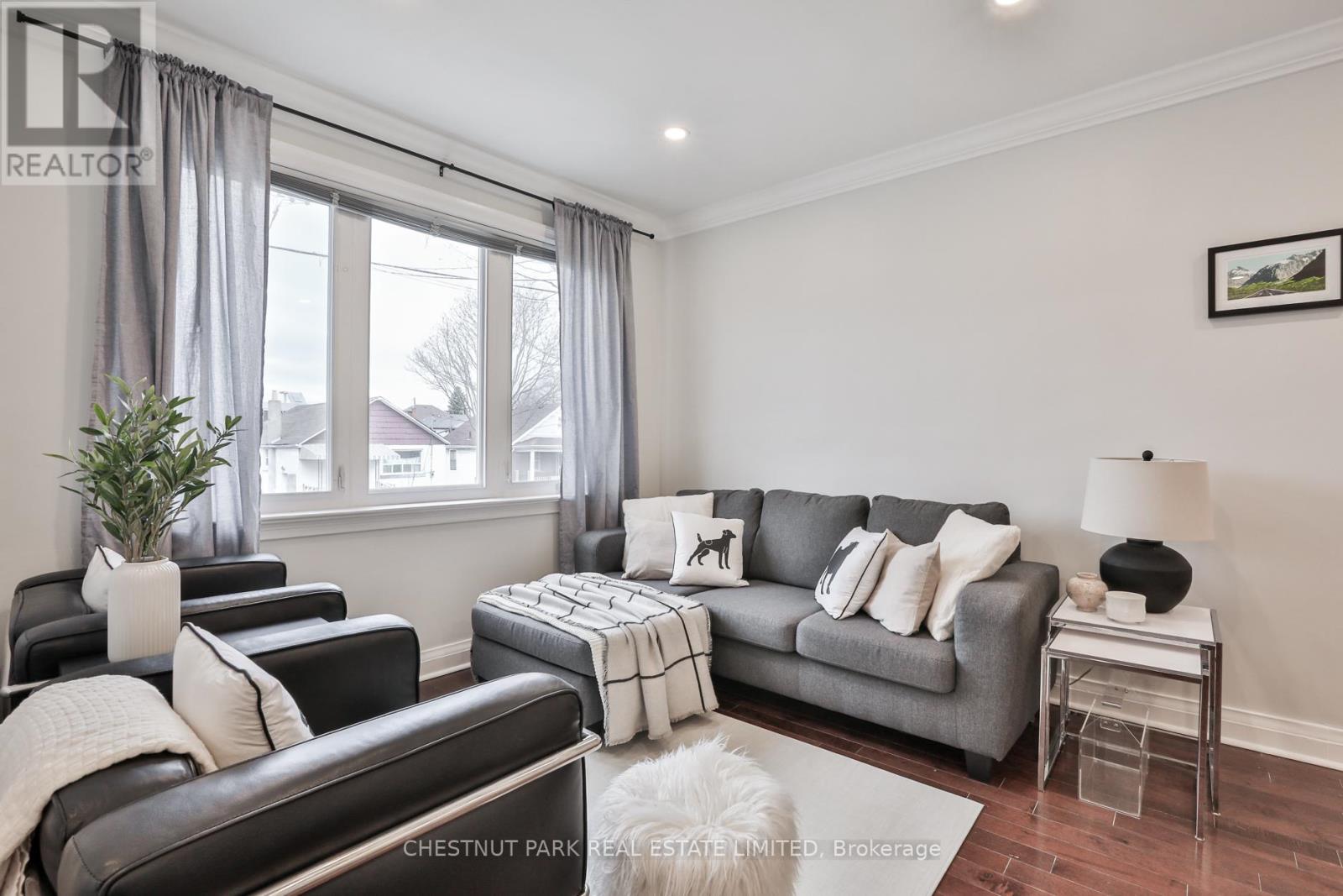 65 Kane Avenue, Toronto, Ontario  M6M 3M8 - Photo 3 - W12163144