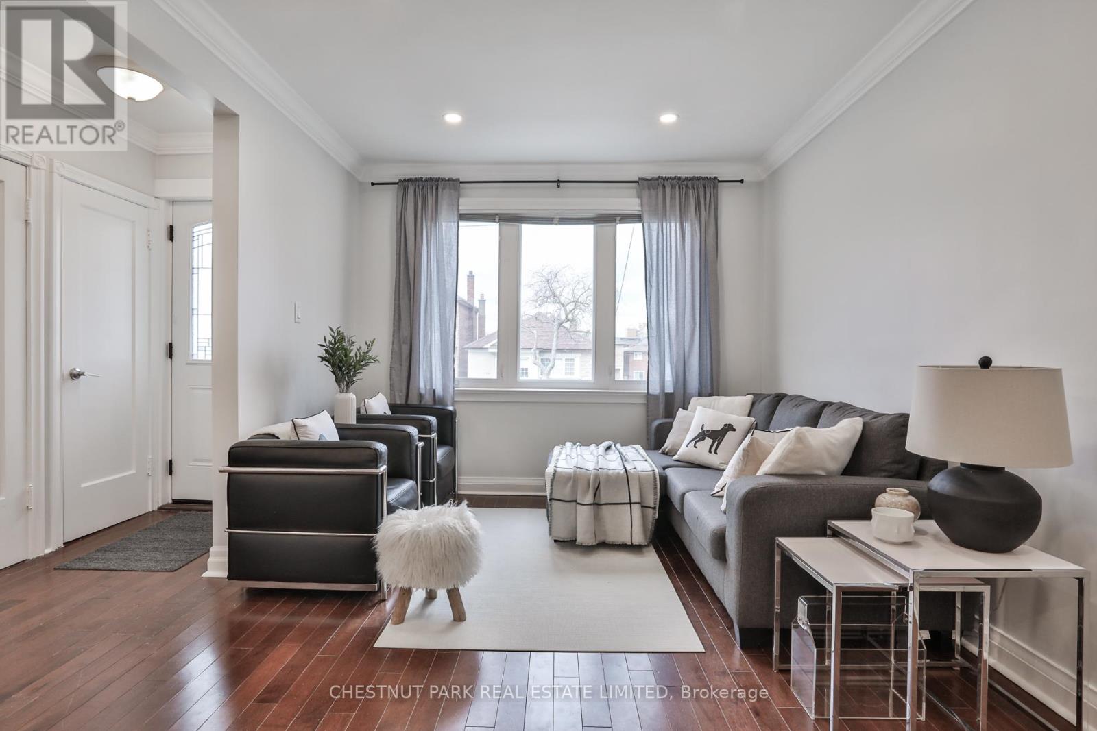 65 Kane Avenue, Toronto, Ontario  M6M 3M8 - Photo 4 - W12163144