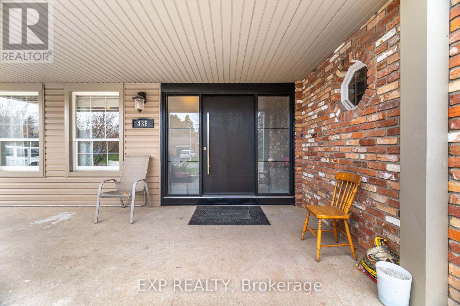 Property at 436 GOODRAM DRIVE image 3