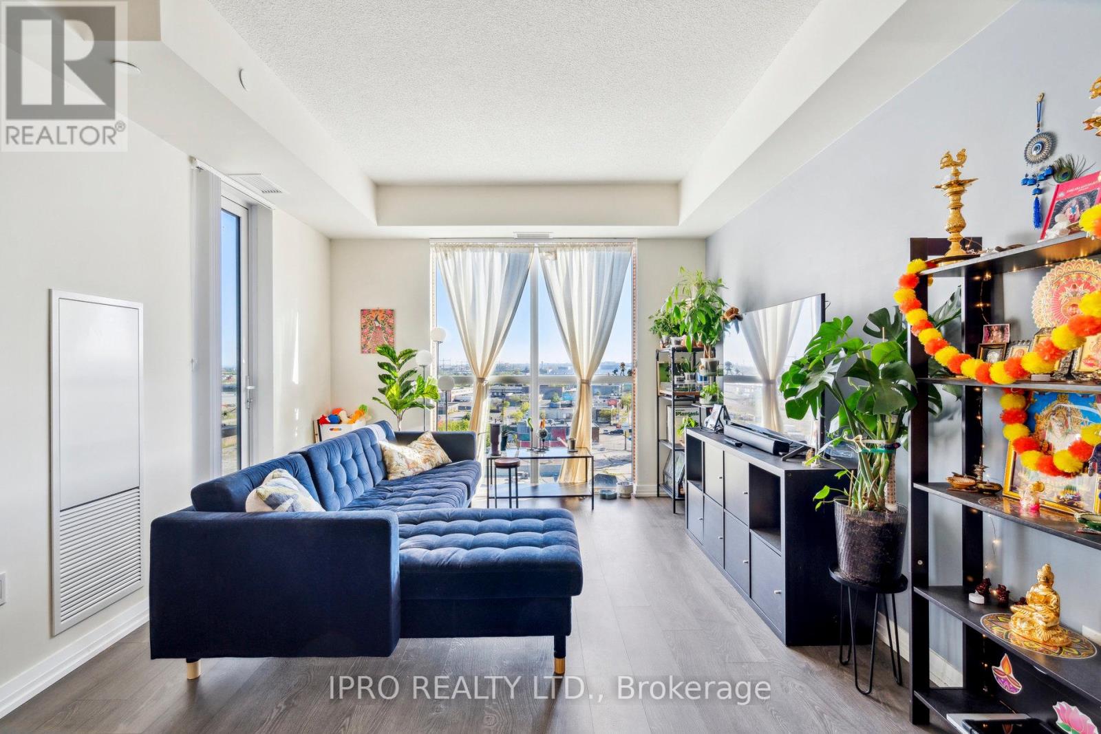 706 - 50 Thomas Riley Road, Toronto, Ontario  M9B 0C5 - Photo 6 - W12163189