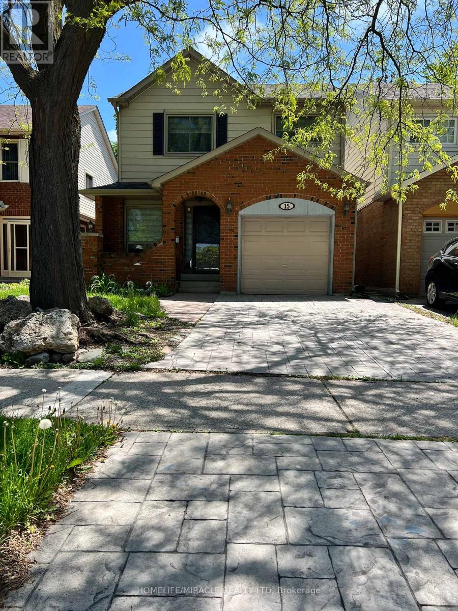 15 Slater Circle, Brampton, Ontario  L6X 2S7 - Photo 1 - W12163227
