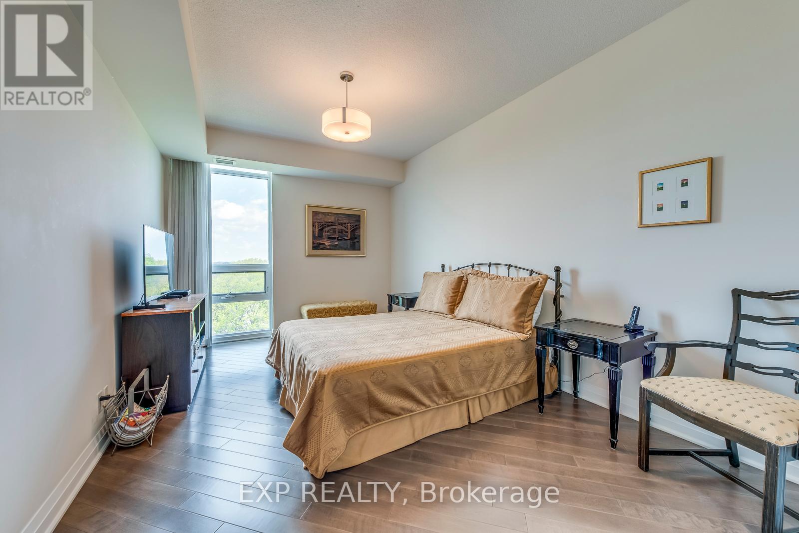 905 - 1055 Southdown Road, Mississauga, Ontario  L5J 0A3 - Photo 14 - W12163237