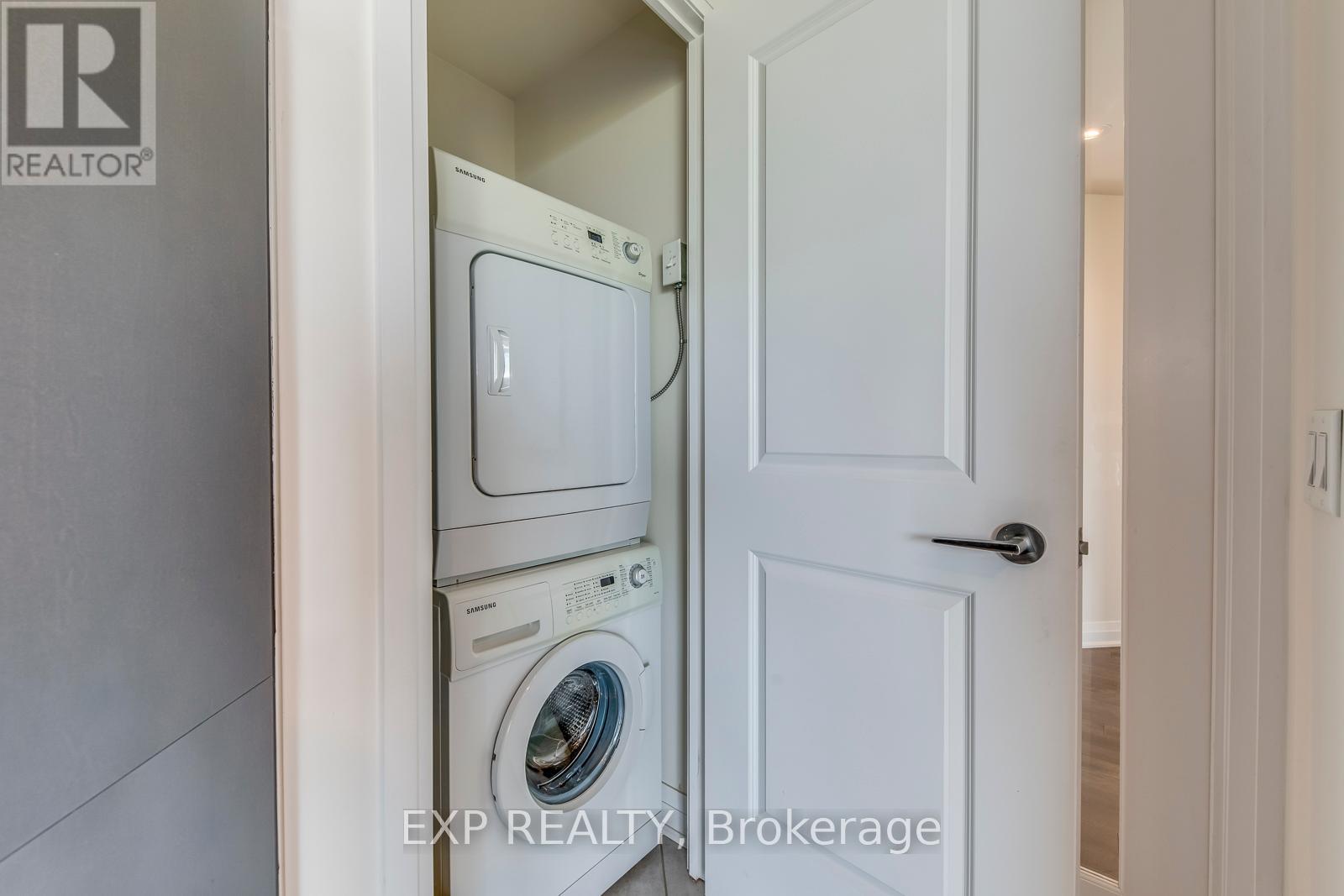 905 - 1055 Southdown Road, Mississauga, Ontario  L5J 0A3 - Photo 19 - W12163237