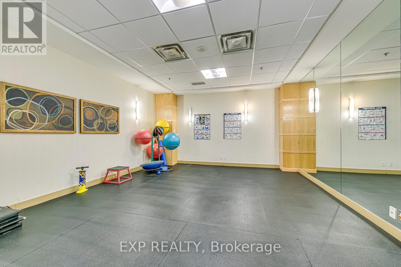 905 - 1055 Southdown Road, Mississauga, Ontario  L5J 0A3 - Photo 29 - W12163237