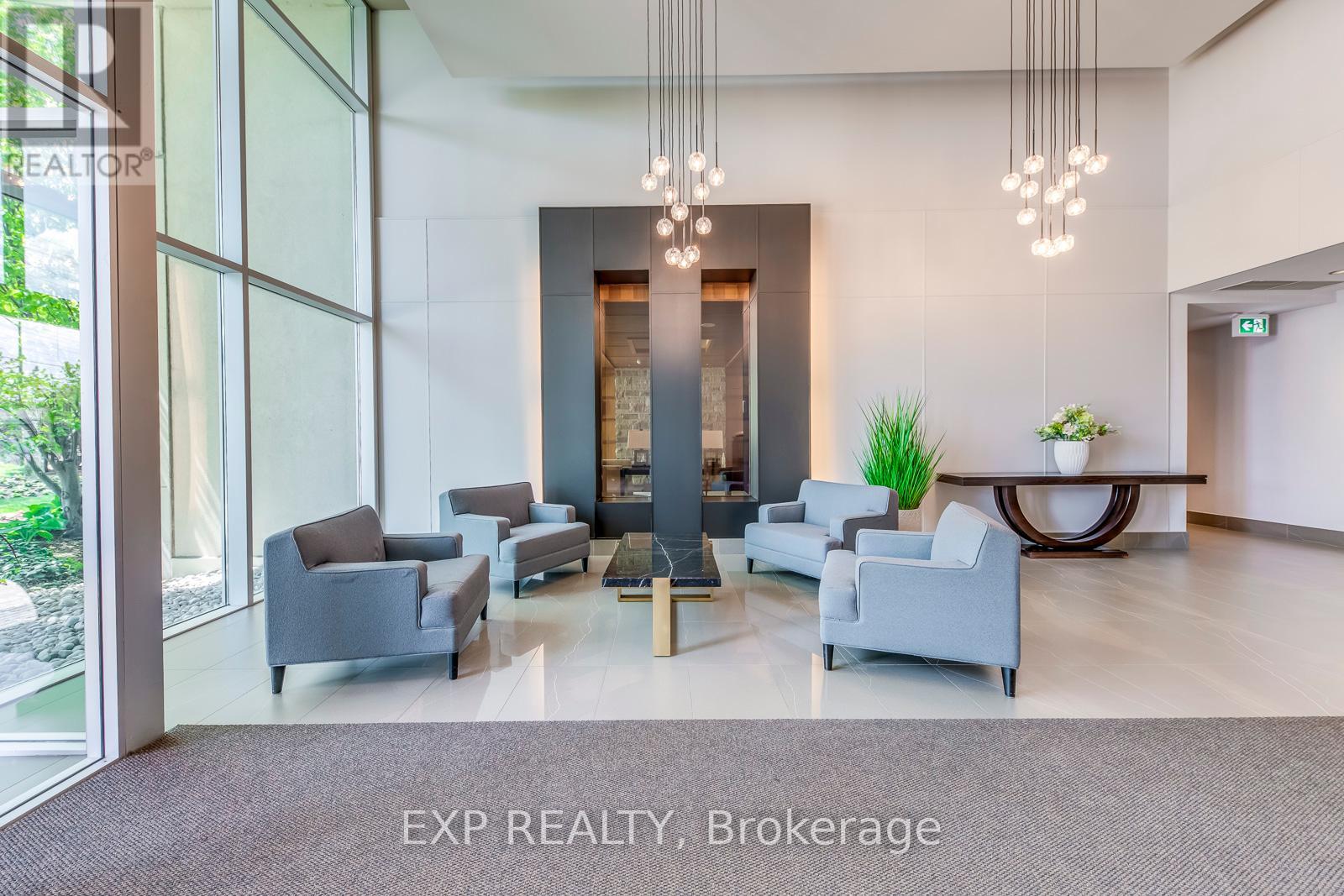 Property at 905 - 1055 SOUTHDOWN ROAD image 4