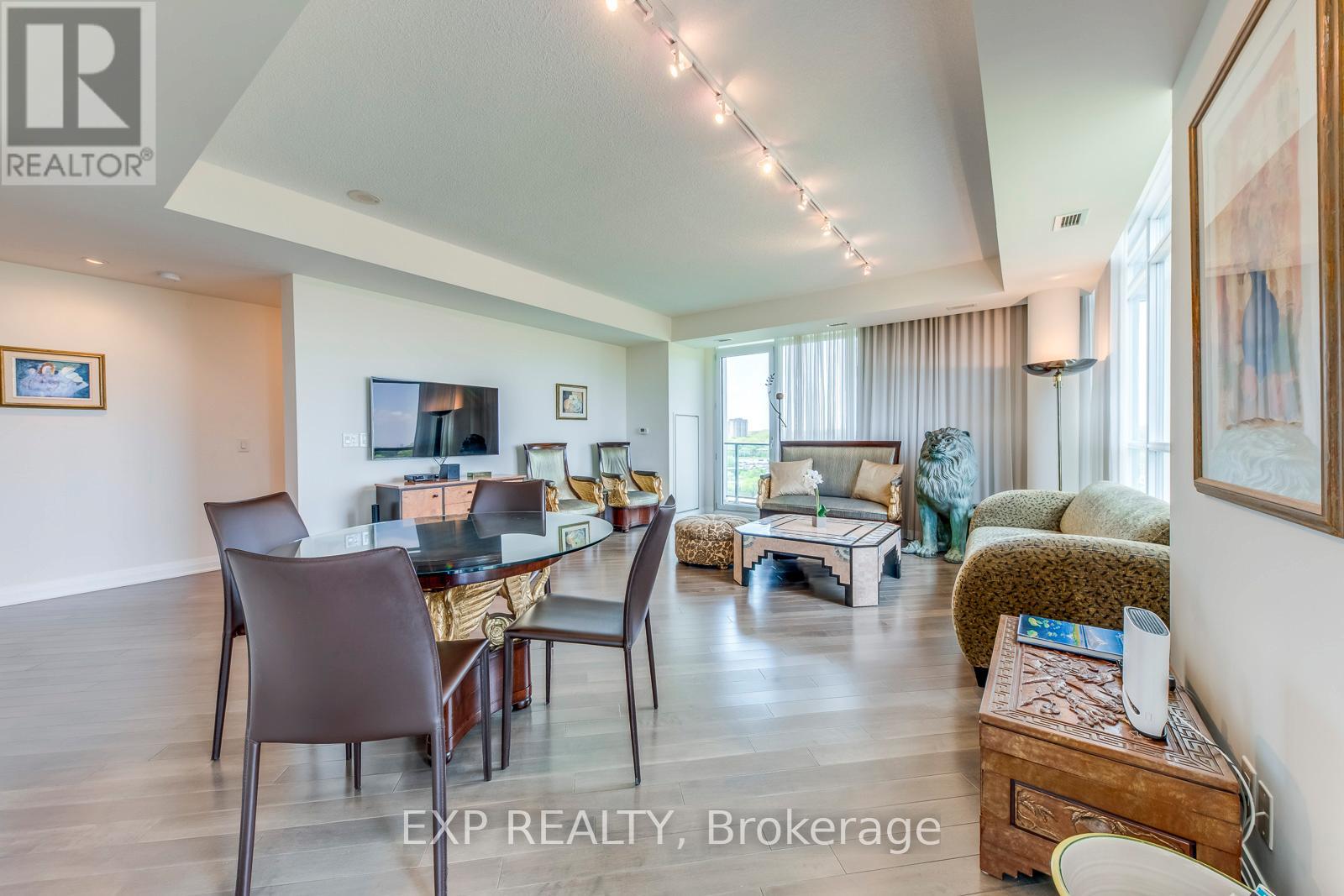 905 - 1055 Southdown Road, Mississauga, Ontario  L5J 0A3 - Photo 9 - W12163237