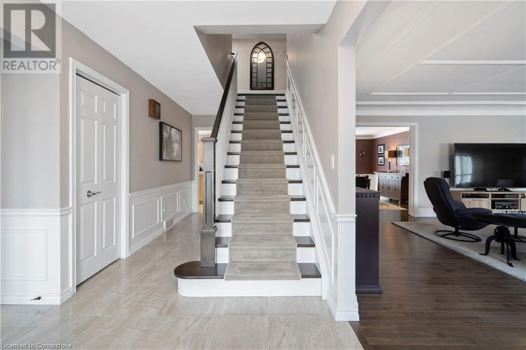 18 Stonegate Drive, Hamilton, Ontario  L9G 3R7 - Photo 10 - 40731085