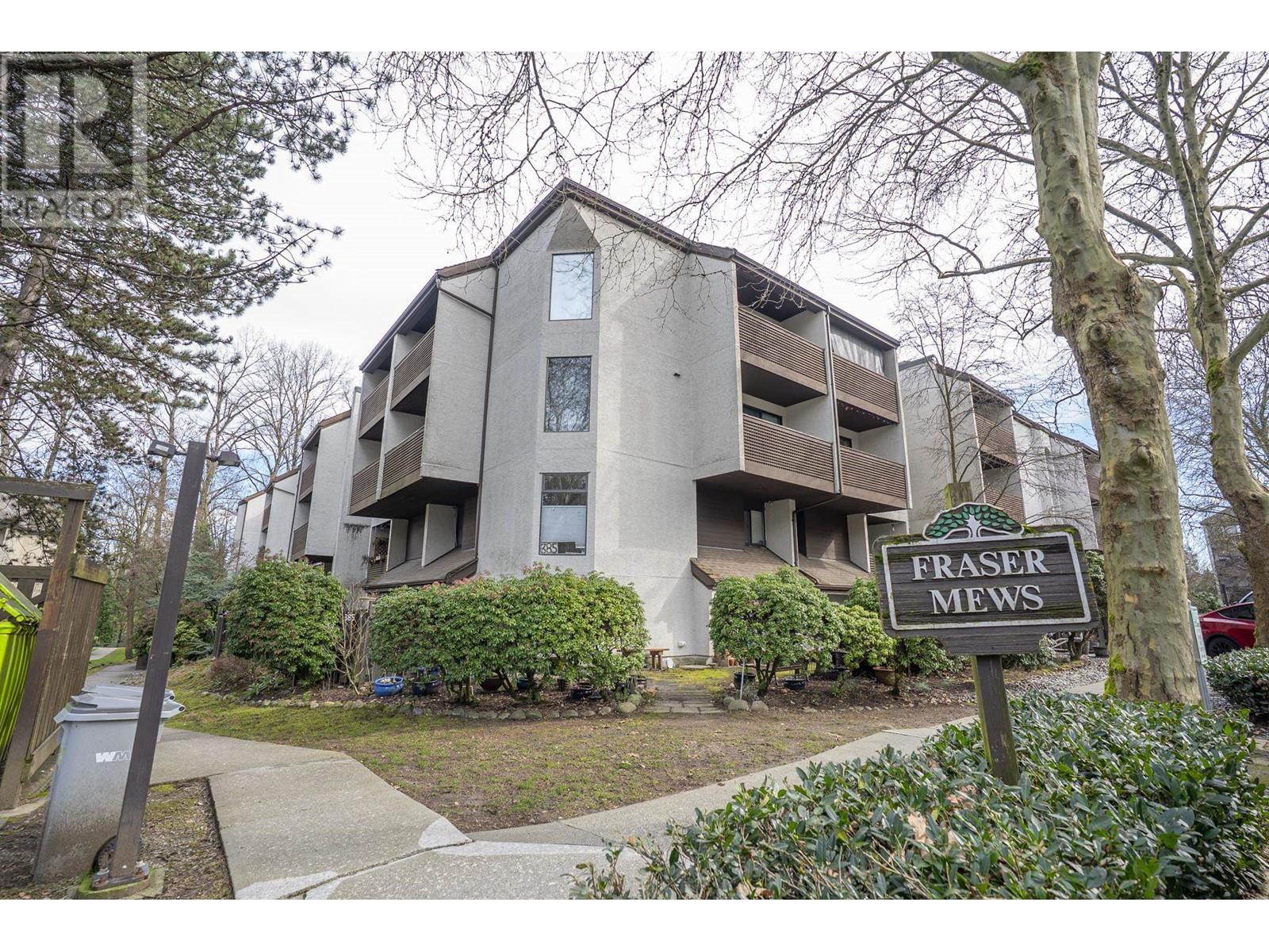 309 385 Ginger Drive, New Westminster, British Columbia  V3L 5L6 - Photo 2 - R3005364