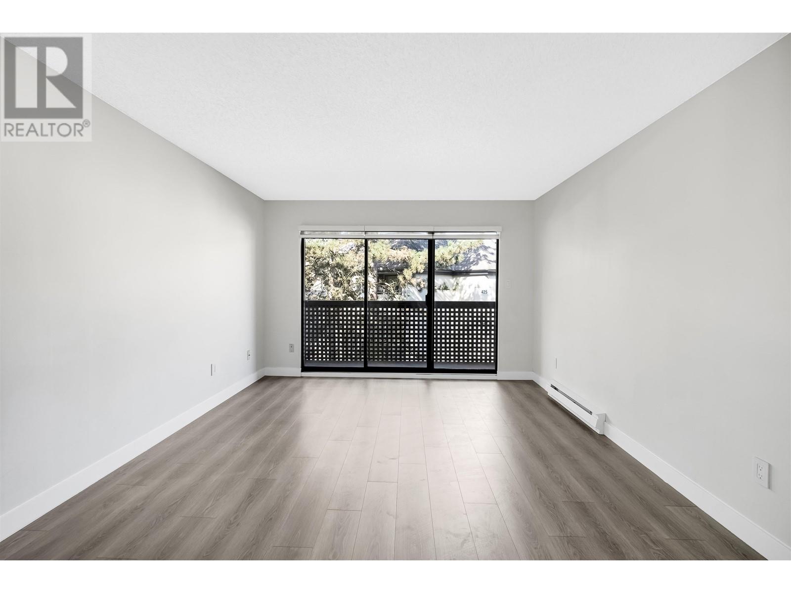 309 385 Ginger Drive, New Westminster, British Columbia  V3L 5L6 - Photo 8 - R3005364