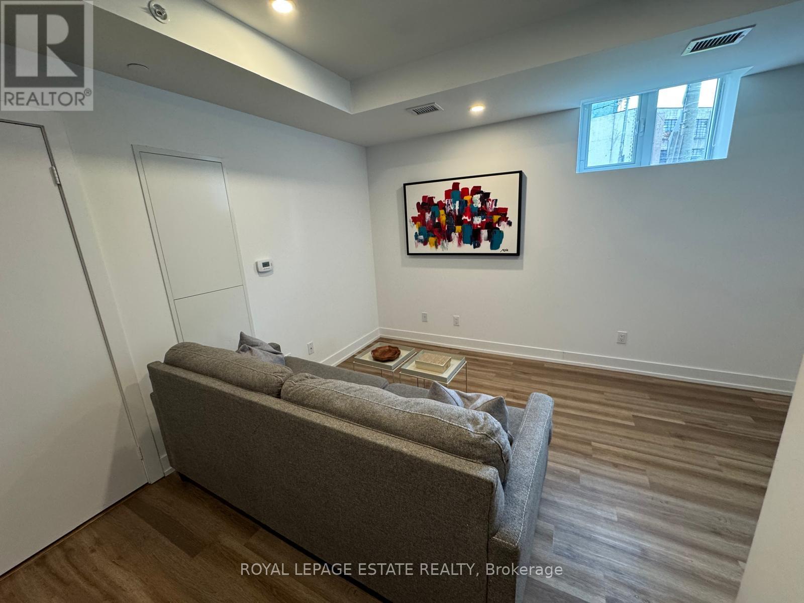 Th8 - 175 Pears Avenue, Toronto, Ontario  M5R 0C1 - Photo 12 - C12134589