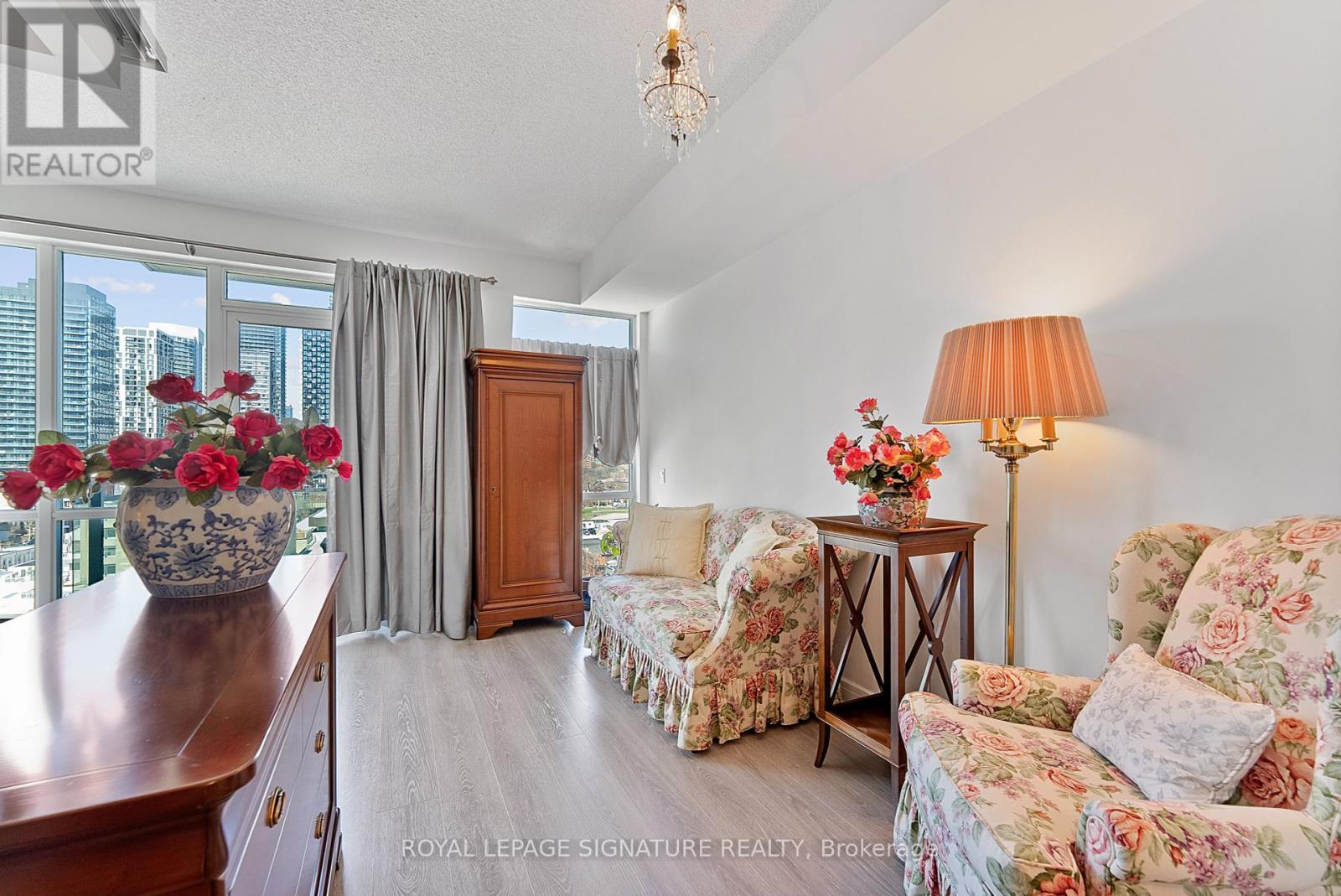 N1104 - 116 George Street, Toronto, Ontario  M5A 3S2 - Photo 8 - C12124973