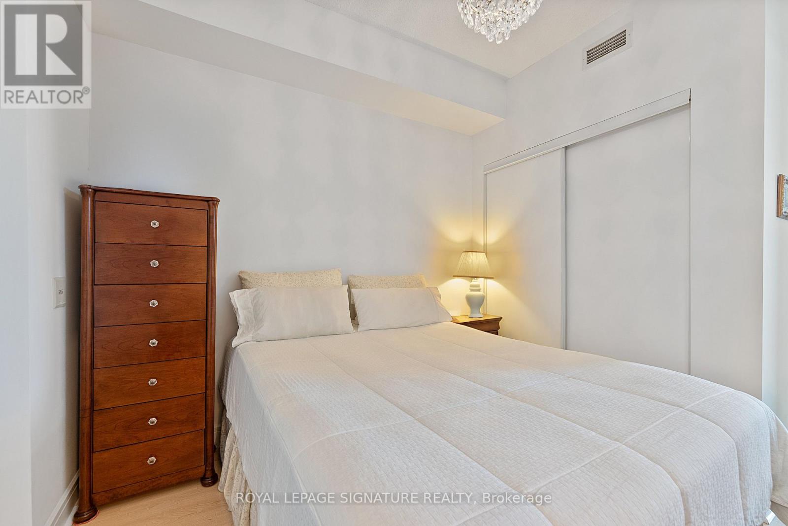N1104 - 116 George Street, Toronto, Ontario  M5A 3S2 - Photo 20 - C12124973