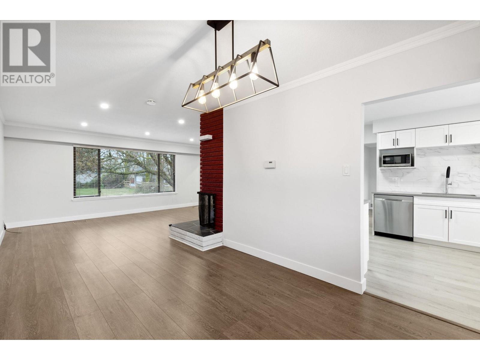 6365 Ashworth Place, Burnaby, British Columbia  V5E 3V2 - Photo 9 - R3005418