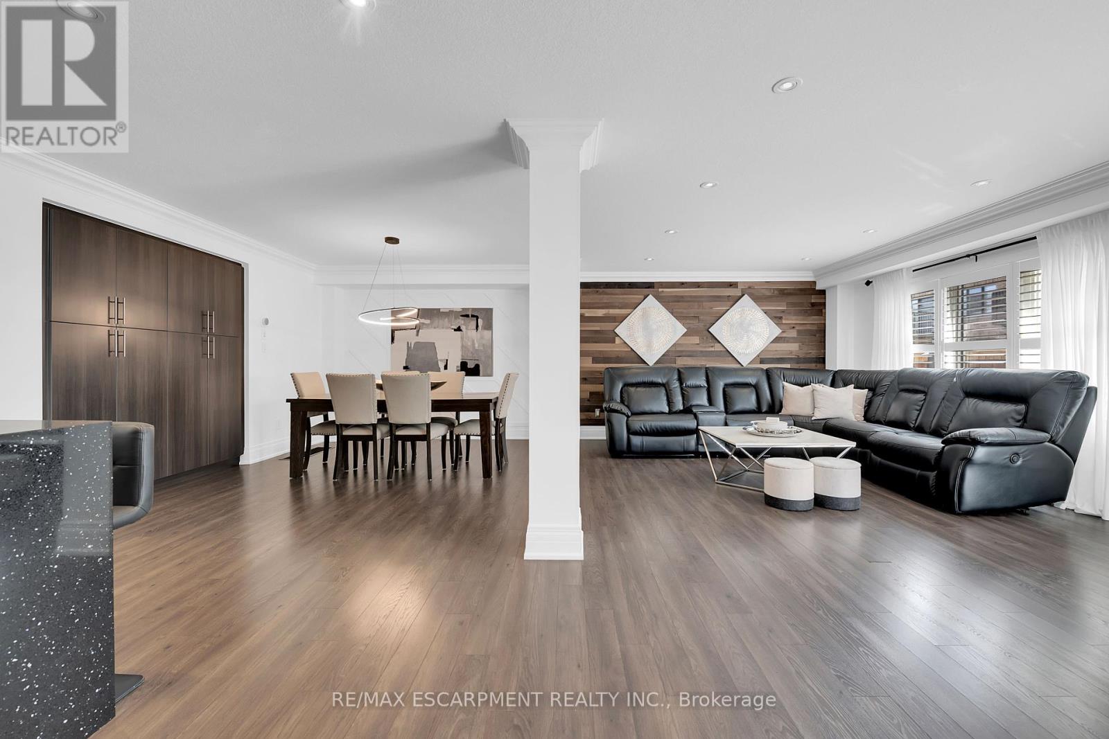 72 Aldgate Avenue, Hamilton, Ontario  L8J 0J1 - Photo 13 - X12163149
