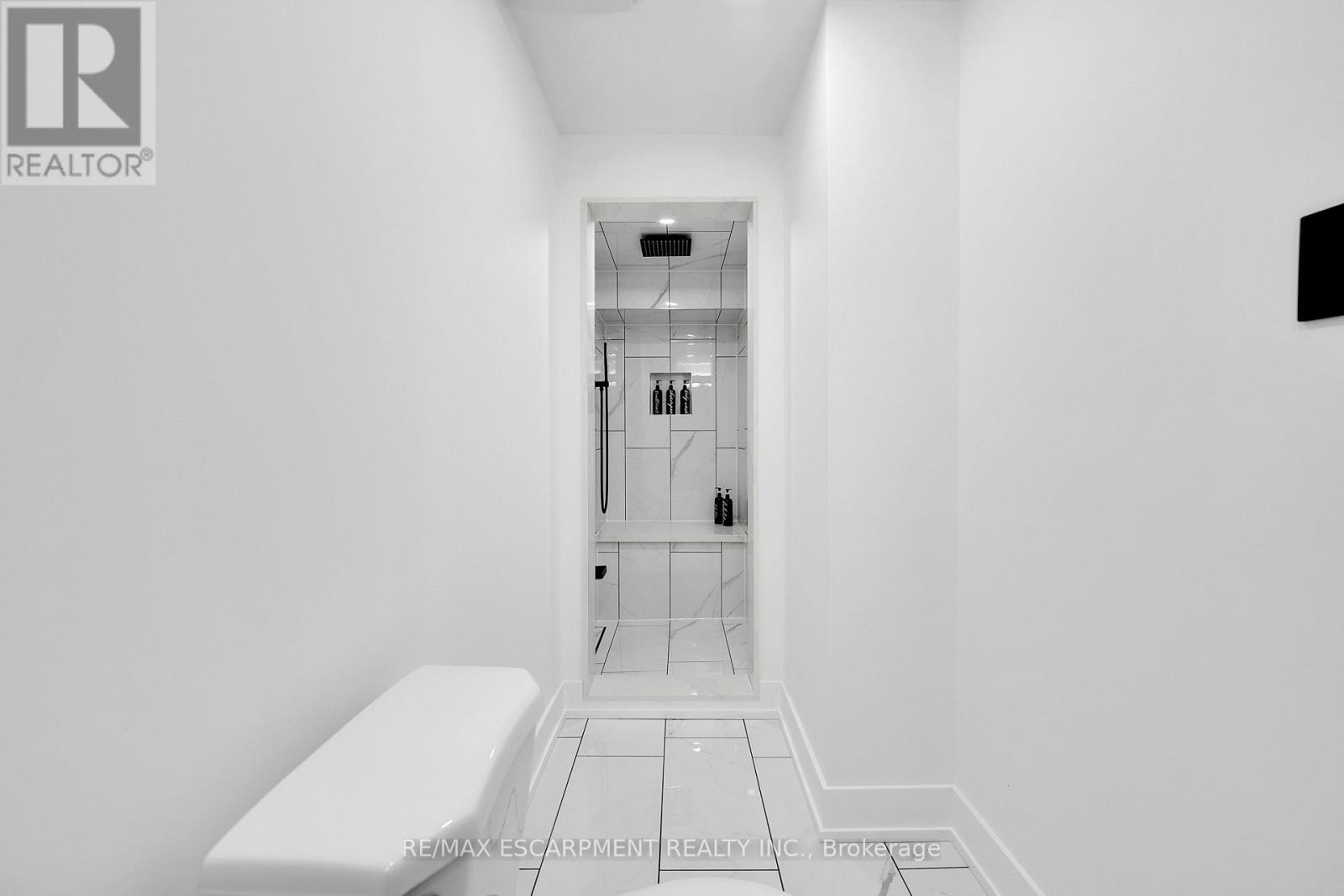 72 Aldgate Avenue, Hamilton, Ontario  L8J 0J1 - Photo 44 - X12163149