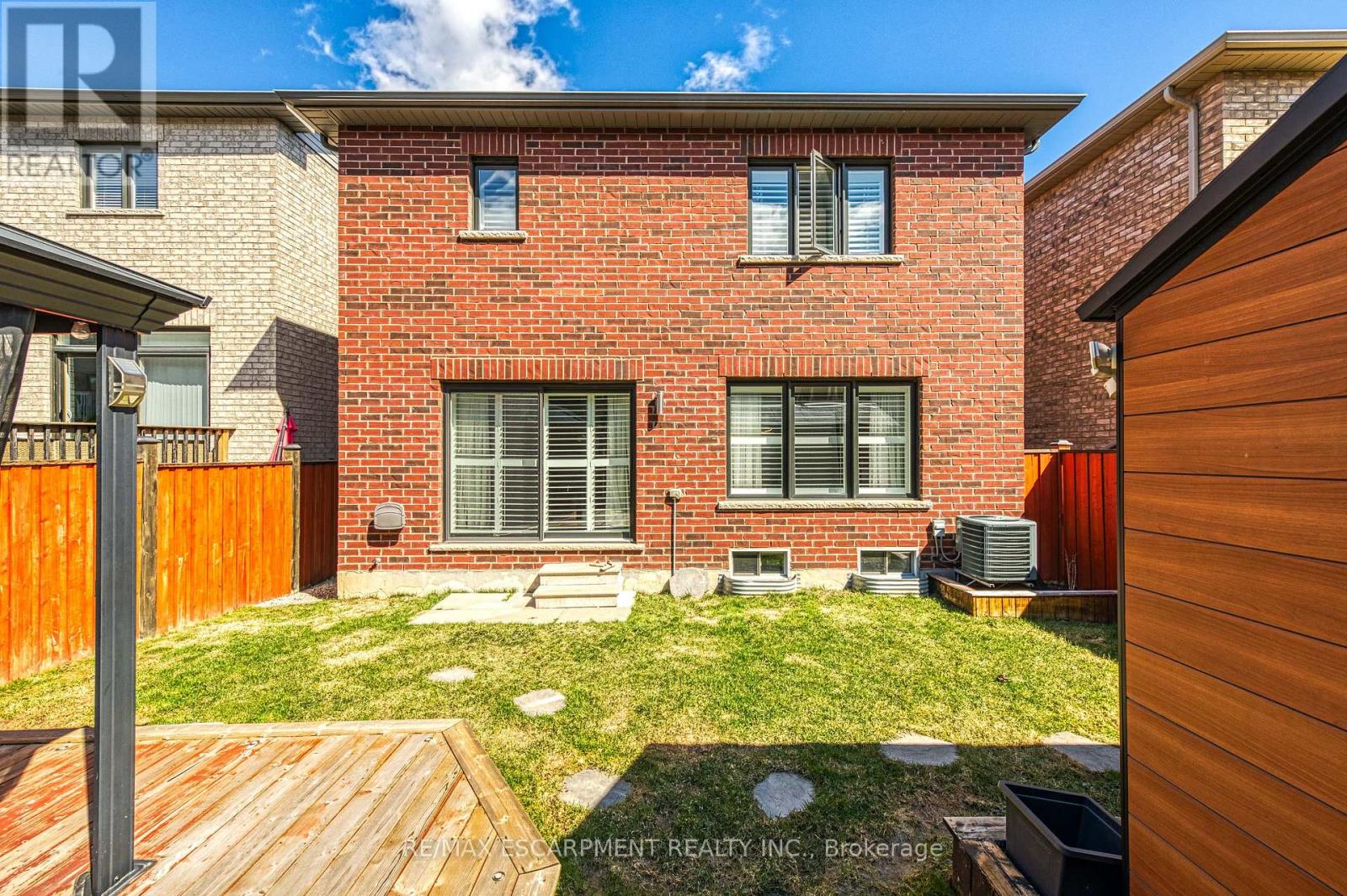72 Aldgate Avenue, Hamilton, Ontario  L8J 0J1 - Photo 49 - X12163149
