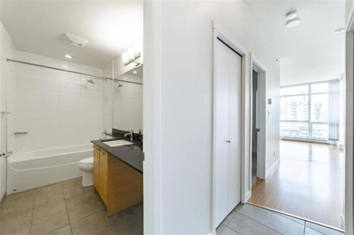 1501 13399 104 Avenue, Surrey, British Columbia  V3T 0C9 - Photo 9 - R3005457