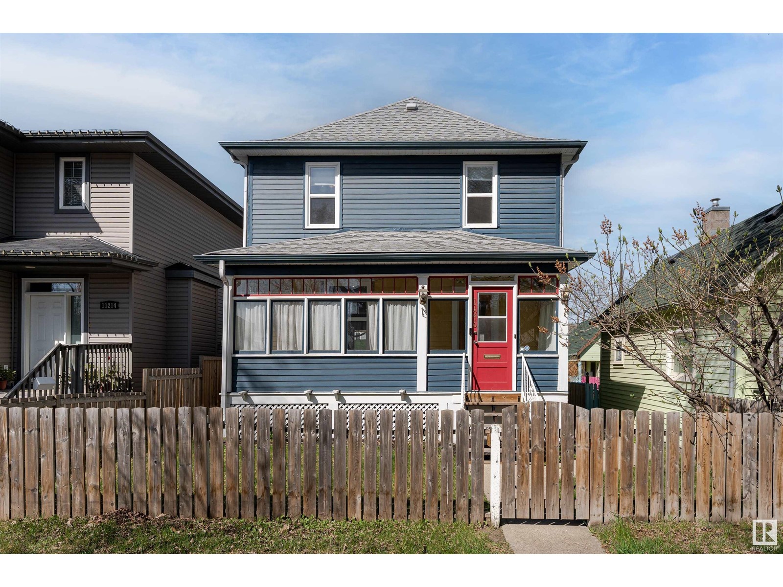 11216 91 St Nw, Edmonton, Alberta  T5B 4A2 - Photo 1 - E4434907