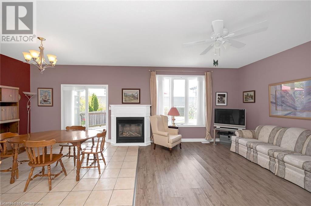 11 Sidare Court, Grimsby, Ontario  L3M 4E8 - Photo 19 - 40724510