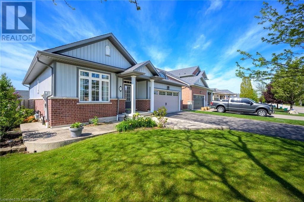 11 Sidare Court, Grimsby, Ontario  L3M 4E8 - Photo 2 - 40724510