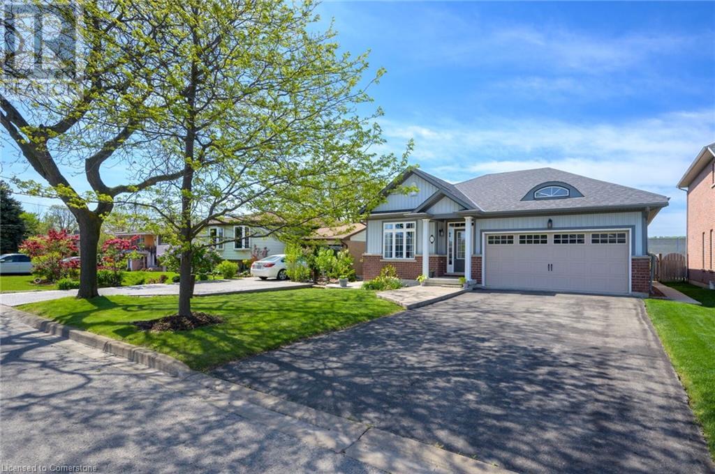 11 Sidare Court, Grimsby, Ontario  L3M 4E8 - Photo 3 - 40724510
