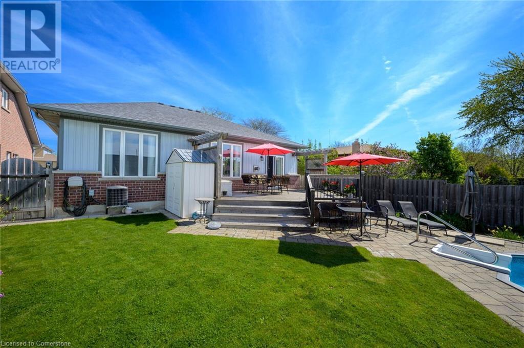 11 Sidare Court, Grimsby, Ontario  L3M 4E8 - Photo 32 - 40724510