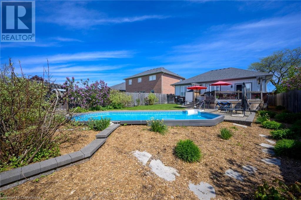 11 Sidare Court, Grimsby, Ontario  L3M 4E8 - Photo 35 - 40724510