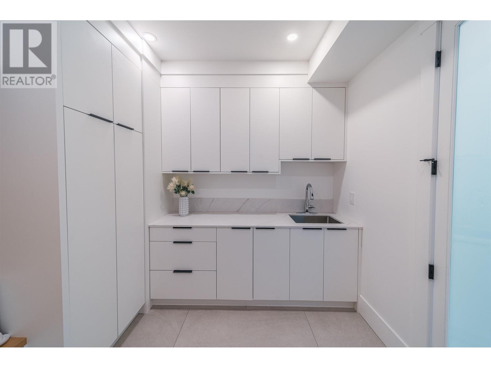 282 56 Street, Delta, British Columbia  V4L 1Z2 - Photo 8 - R3005116