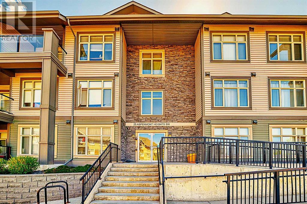202, 25 Aspenmont Heights Sw, Calgary, Alberta  T3H 0E4 - Photo 3 - A2219459
