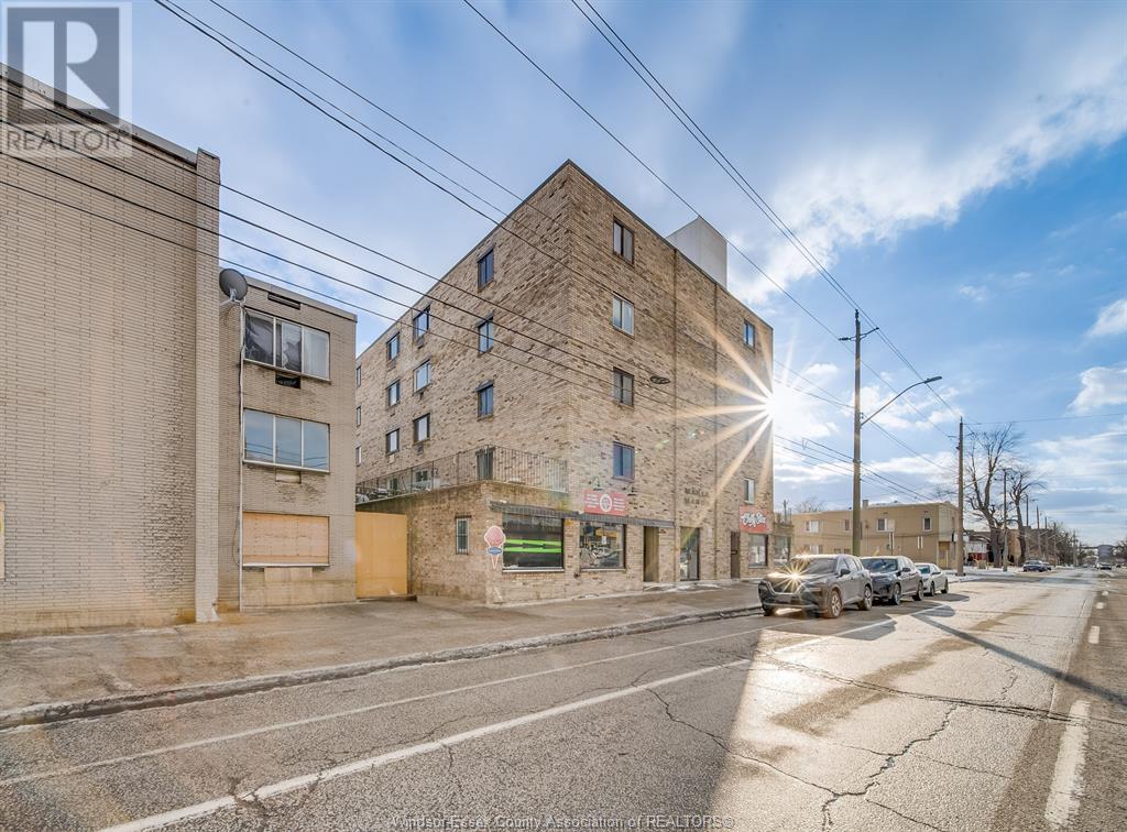 MLS# 25012608: 1747-1767 UNIVERSITY AVENUE West, Windsor, Canada