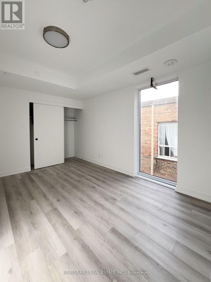 408 - 2000 Bathurst Street, Toronto, Ontario  M5P 0A7 - Photo 8 - C12163374