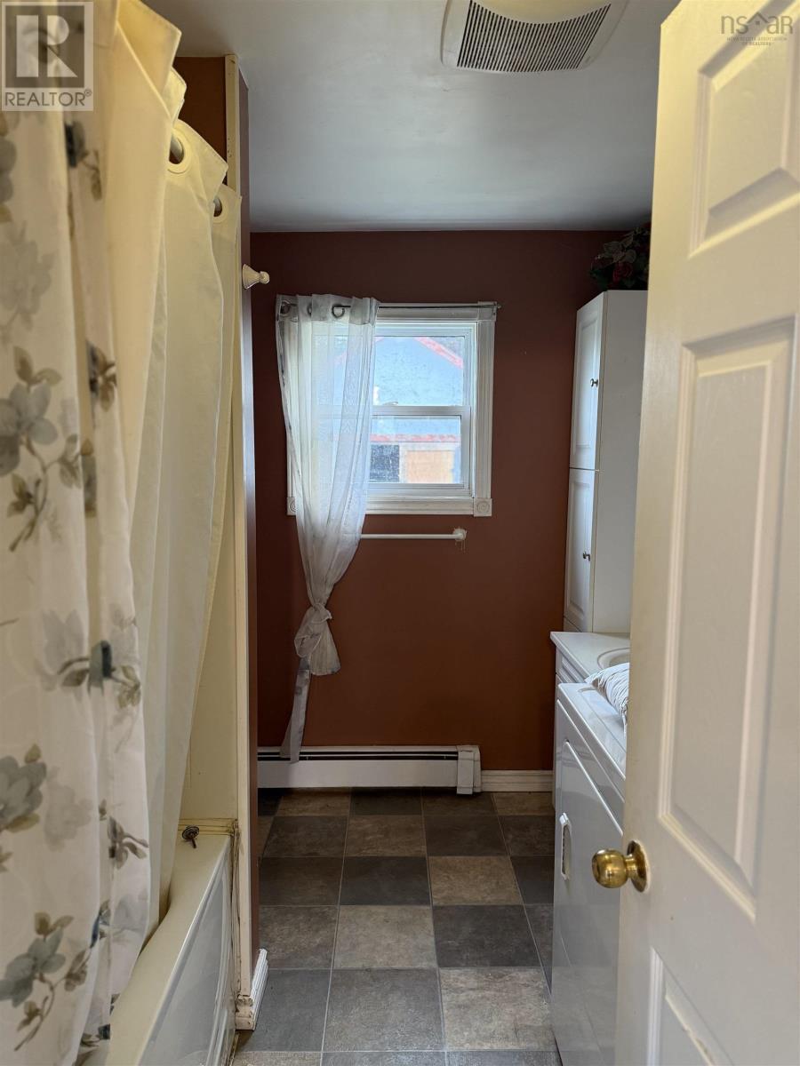 20 Campbells Lane, Main-À-Dieu, Nova Scotia  B1C 1V6 - Photo 8 - 202511651