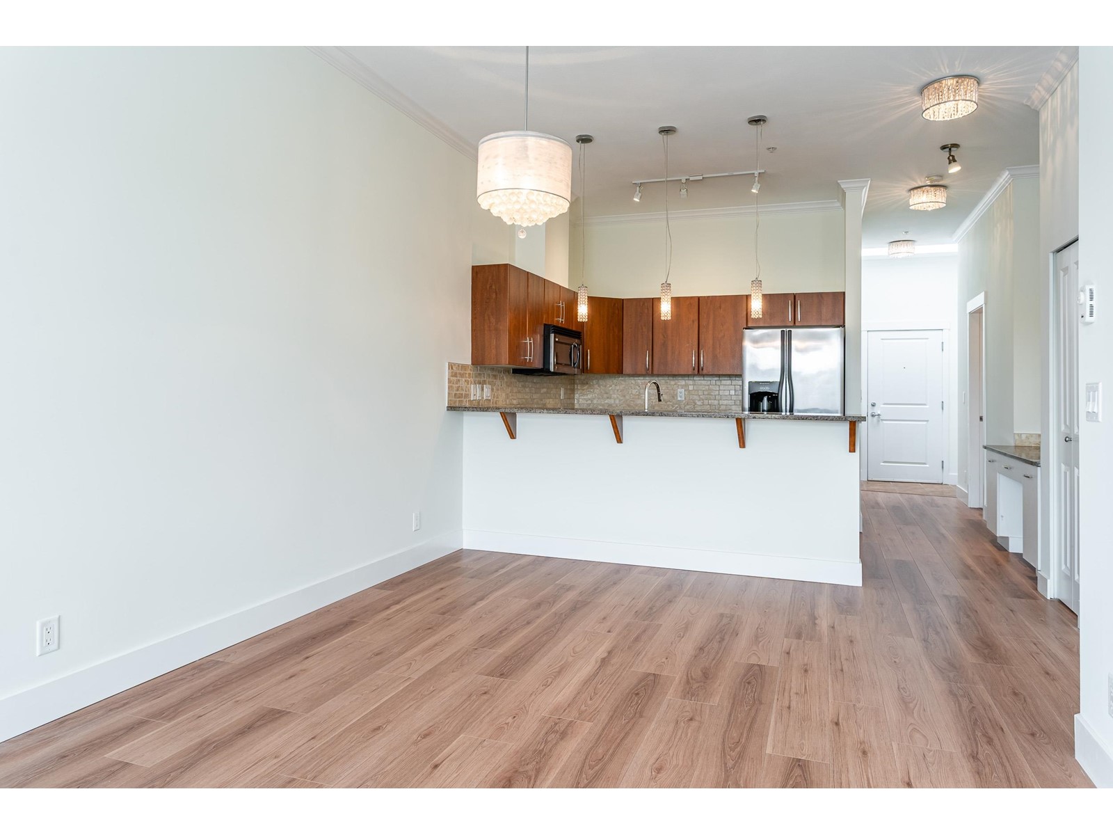 411 2632 Pauline Street, Abbotsford, British Columbia  V2S 0C9 - Photo 5 - R2971783