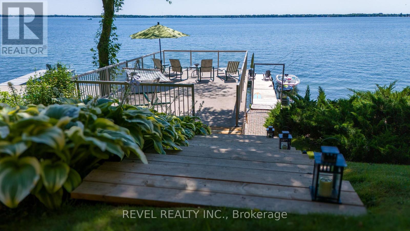 416 Bay Street, Orillia, Ontario  L3V 3X4 - Photo 3 - S12033812