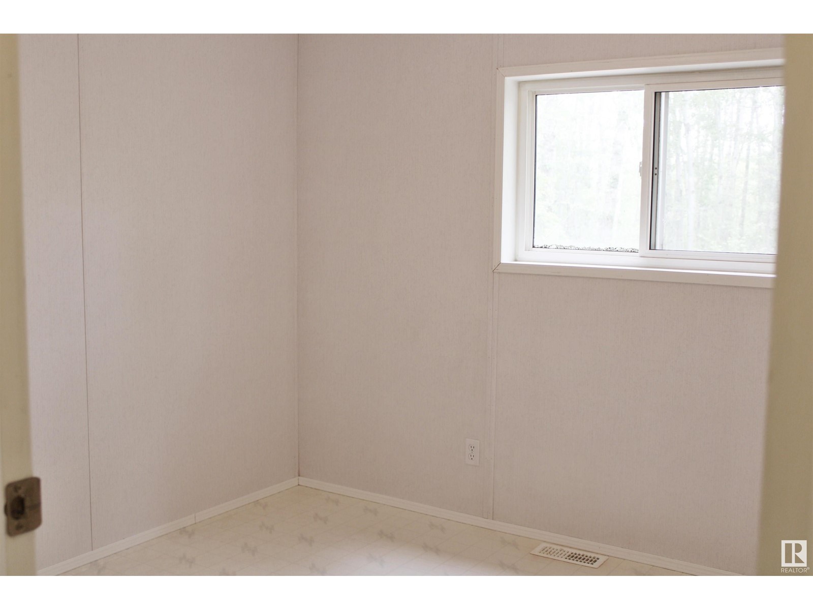 1104 Twp Road 545, Rural Lac Ste. Anne County, Alberta  T0E 1V0 - Photo 16 - E4437616
