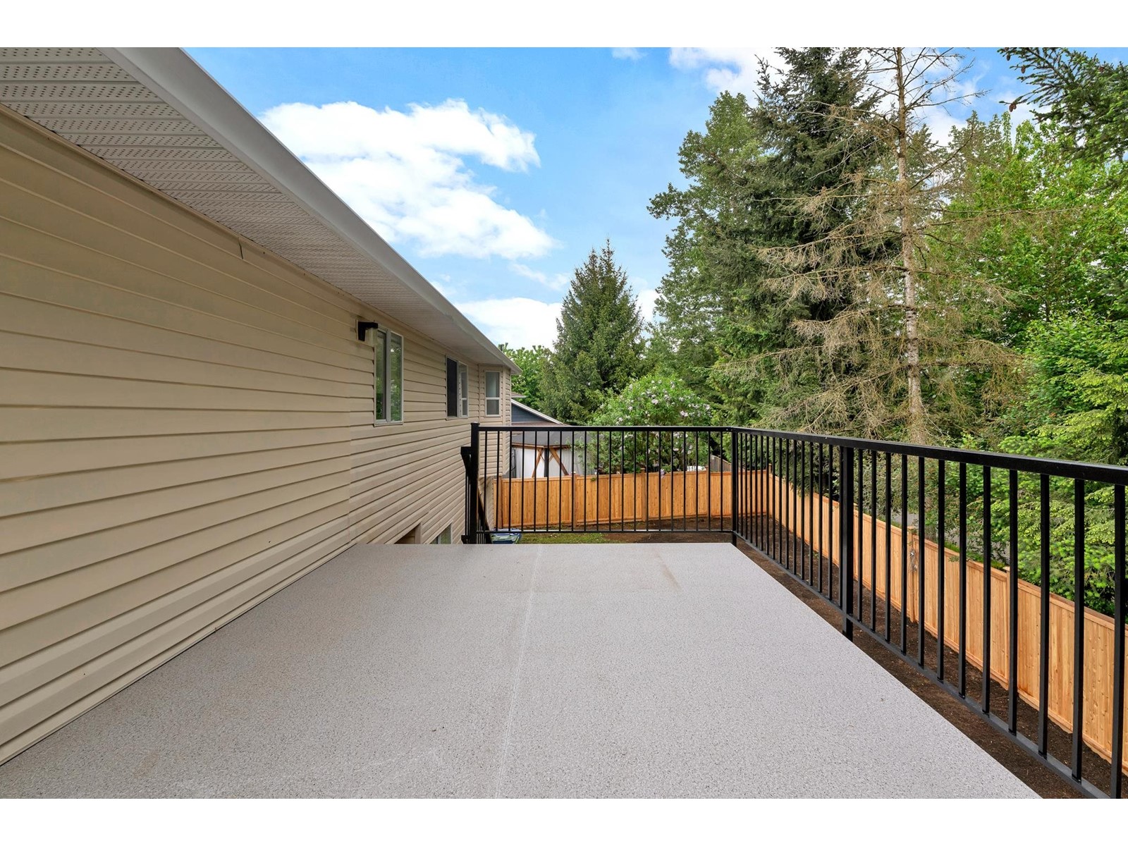 2698 Dehavilland Court, Abbotsford, British Columbia  V2T 5L3 - Photo 28 - R3005158