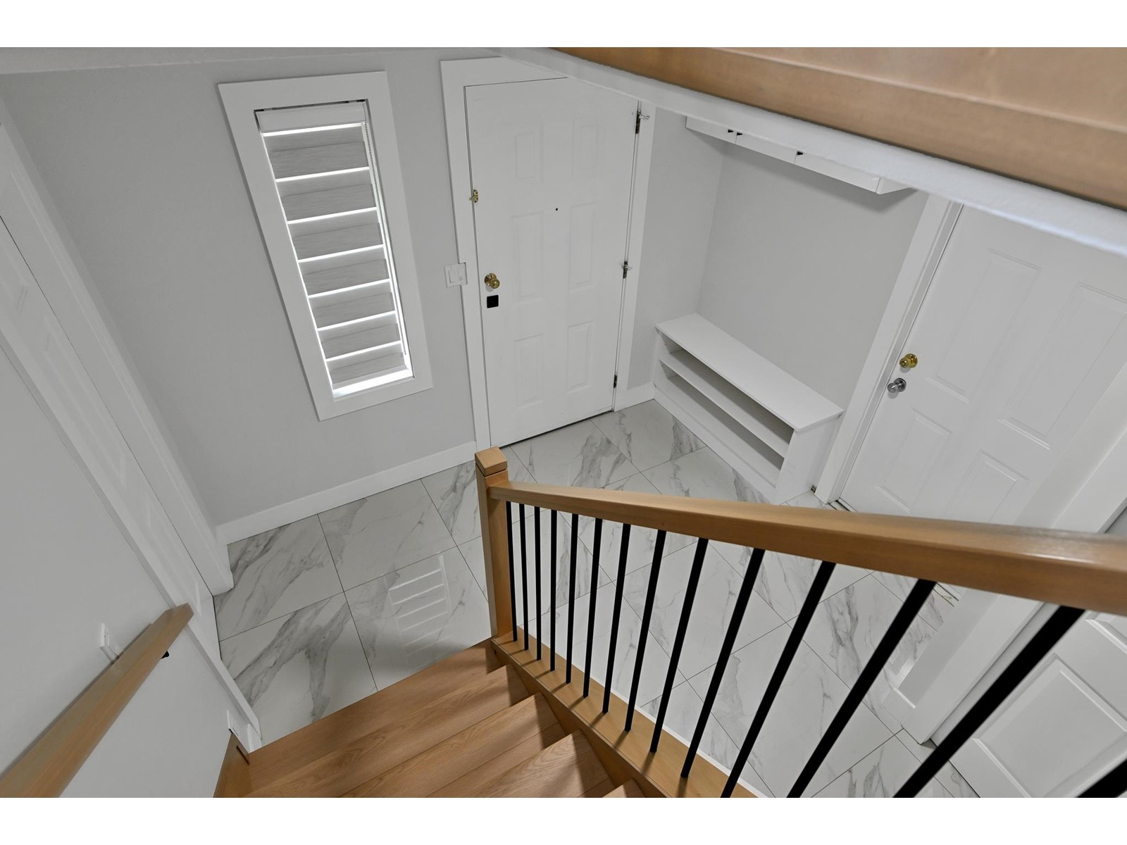 2698 Dehavilland Court, Abbotsford, British Columbia  V2T 5L3 - Photo 2 - R3005158