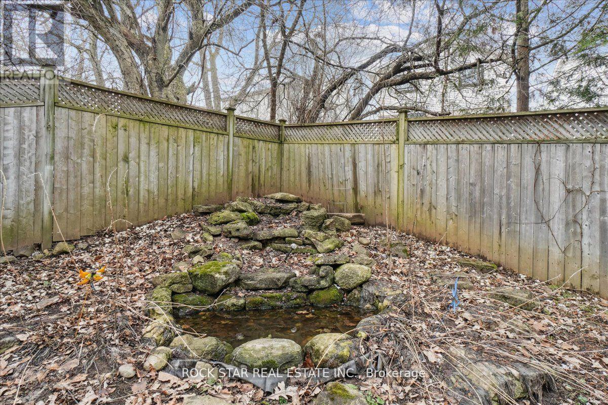141 Ironwood Road, Guelph, Ontario  N1G 3P5 - Photo 24 - X12163191