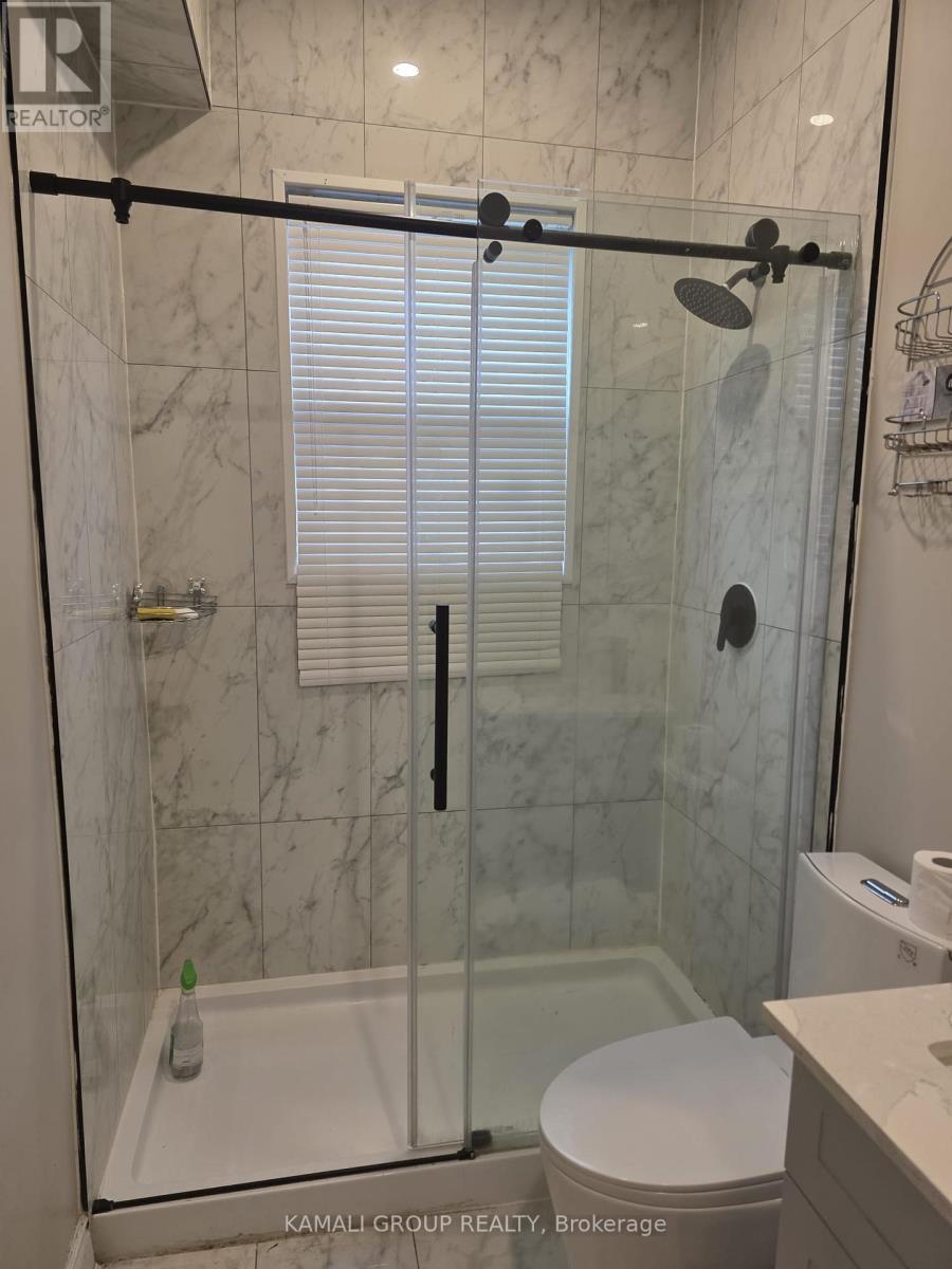 Main - 4554 Third Avenue, Niagara Falls, Ontario  L2E 4L2 - Photo 10 - X12163073