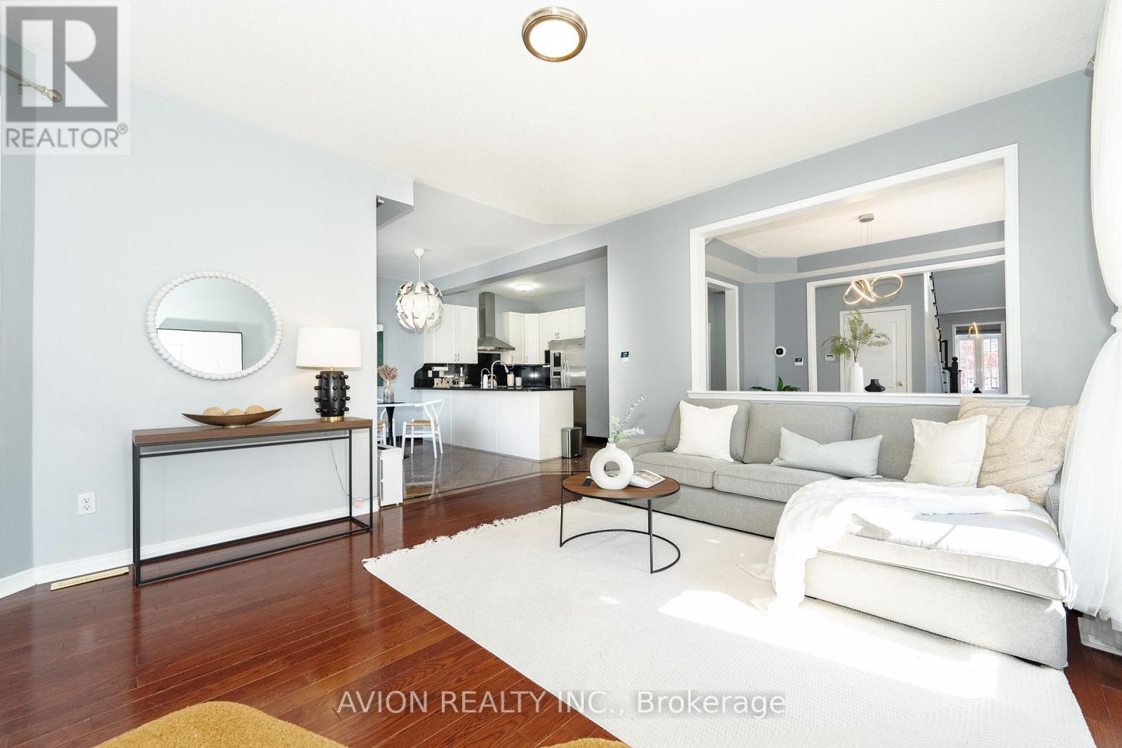 2 Greengage Street, Markham, Ontario  L6E 1X9 - Photo 15 - N12163334